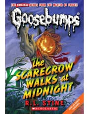 The Scarecrow Walks at Midnight (Classic Goosebumps #16) product image