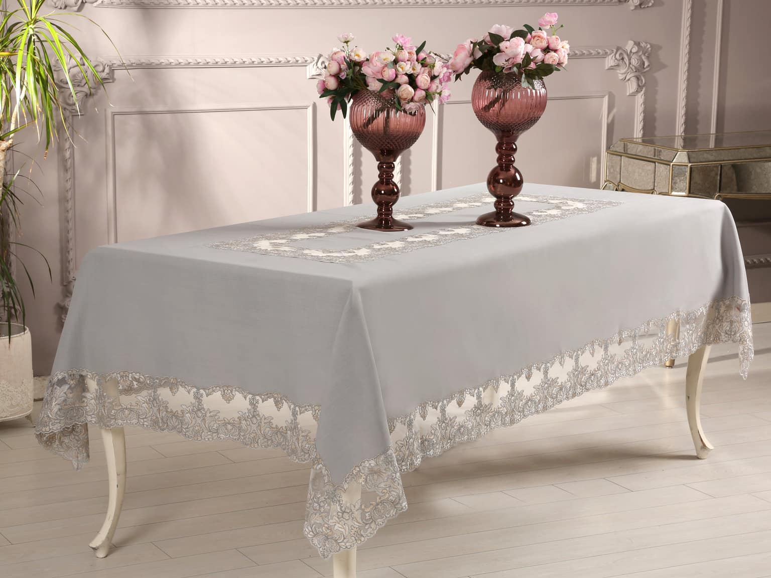 مفرش طاولة 160*250سم بتصميم Valencia من Daimon Home - رمادي